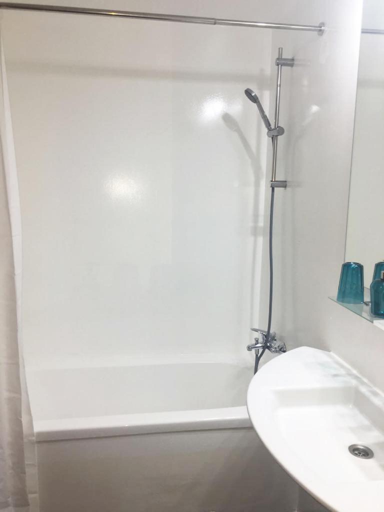 Apartamentos Albertos Санта Еулалия дел Рио Екстериор снимка
