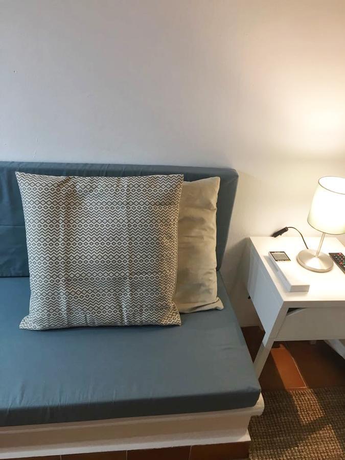 Apartamentos Albertos Санта Еулалия дел Рио Екстериор снимка